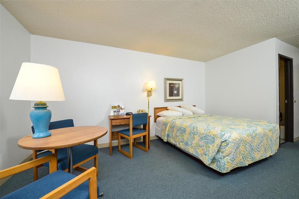 Americas Best Value Inn Wisconsin Rapids Rom bilde